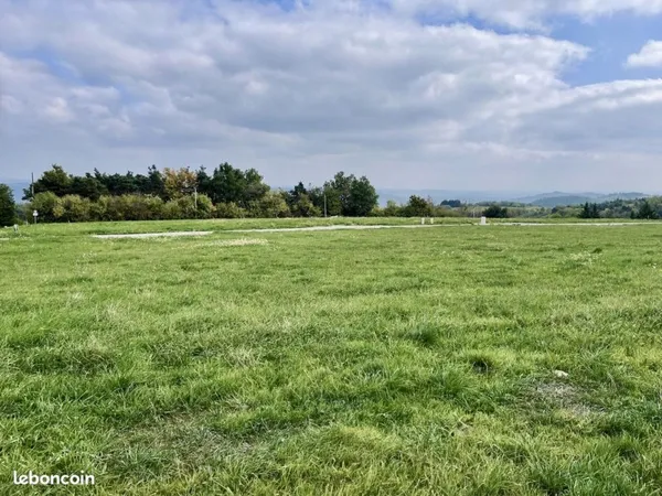 Terrain 1709 m² Vion