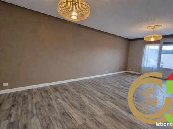 Maison 6 pièces 97 m²