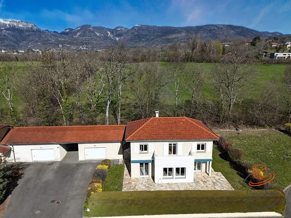 Villa Cessy 6 pièce(s) 168 m2