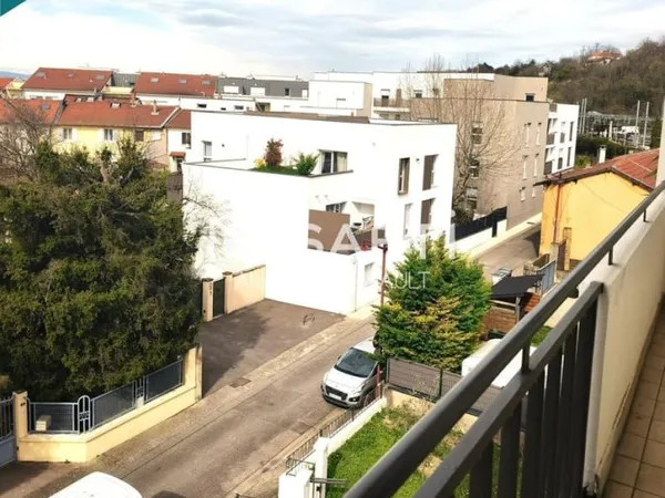 DERNIER ETAGE - FEYZIN GARE - DERNIER ETAGE -