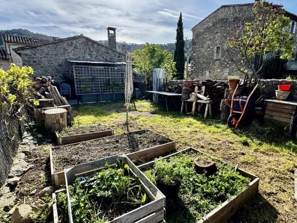 Terrain 86 m²