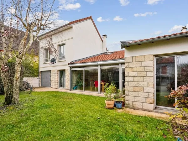 Maison 6 pièces 200 m² Mont Valérien, Nanterre