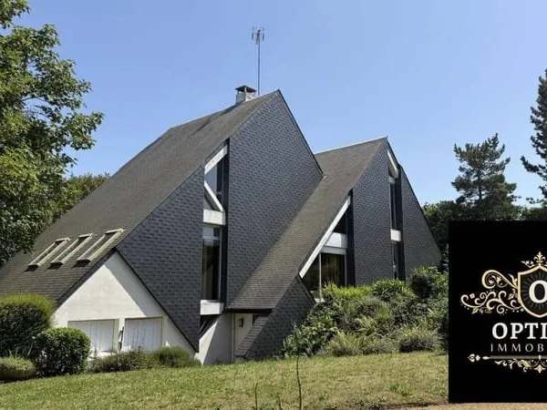 Maison 7 pièces 204 m²