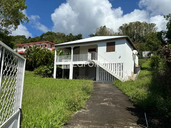 Maison 4 pièces 110 m²