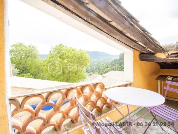 Incroyable maison de ville à MEOUNES LES MONT RIEUX