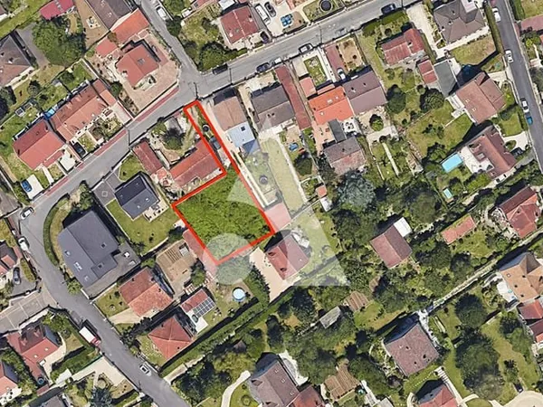 Terrain à bâtir 526m² - Quartier pavillonnaire