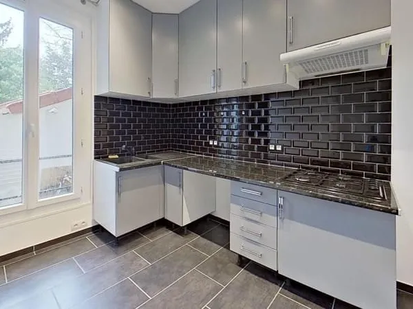 Appartement Deuil La Barre - Studio - 24.31m2 avec local à aménager de 15,50m²