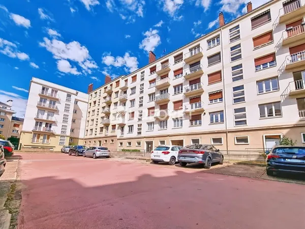 Appartement 4 pièces 92 m²