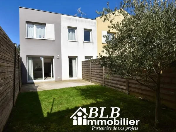 Maison Récente 5 Pièces 88 m2 à La Verrière (78320) - Garant