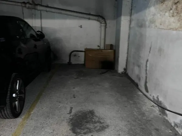 Parking 75017 Paris