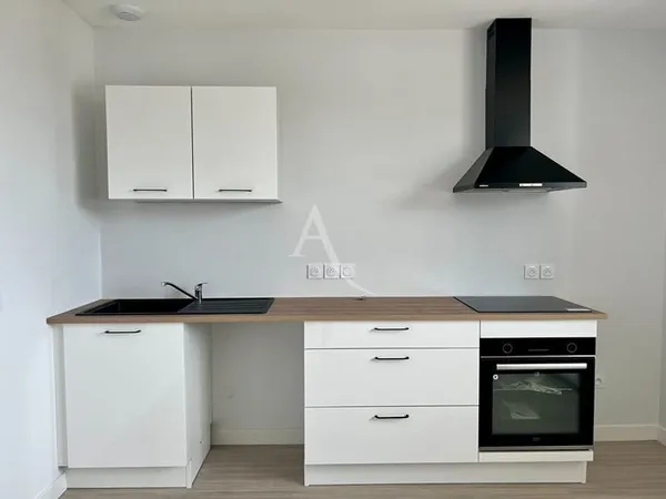CARMAUX . Appartement T4 de 96 m²