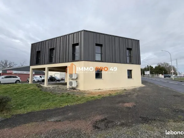 Bureaux 296 m² Cholet