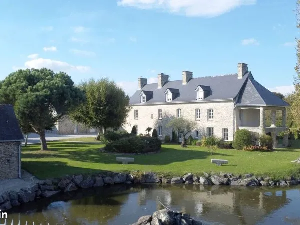 Propriété 11 pièces 414 m²