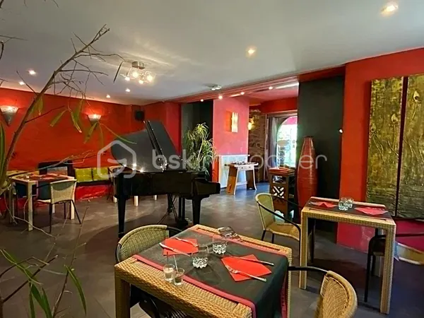 Fonds de commerce 3 pièces 161 m²