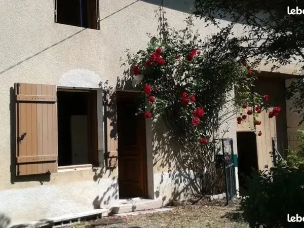 Maison de campagne 110m2 avec jardin et cave
