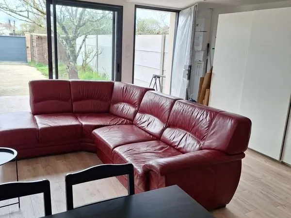 Charmante maison neuve avec jardin, terrasse et parking privatifs à Mérignac centre ville