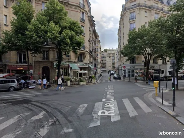 Boutique 396 m² PARIS