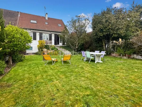QUARTIER ST PIERRE - MAISON PARFAITEMENT ENTRETENUE