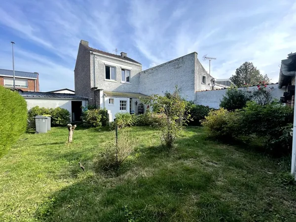 MAISON SEMI INDIVIDUELLE - WASQUEHAL - 2 CHAMBRES - JARDIN - ...