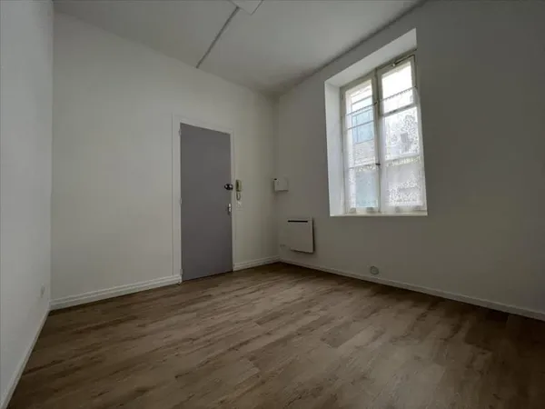 Bureau 12m² - ANGOULEME