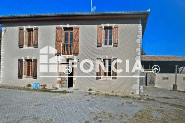 Maison Location Larroque 5p 165m² 765€