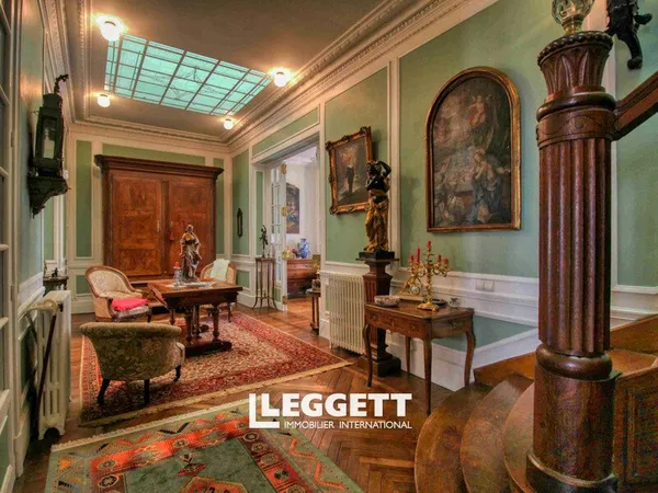 Maison 8 pièce(s), BELLAC