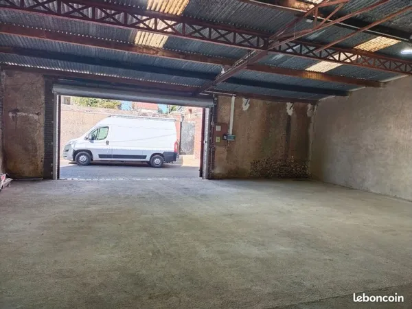 Stationnement Vente Courville-sur-Eure   600€