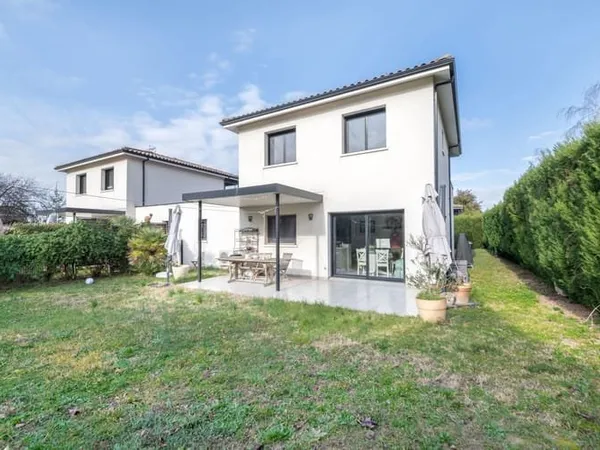 Maison 4 pièces 107 m²