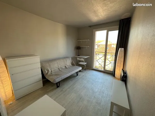 Loue studio meublé hypercentre