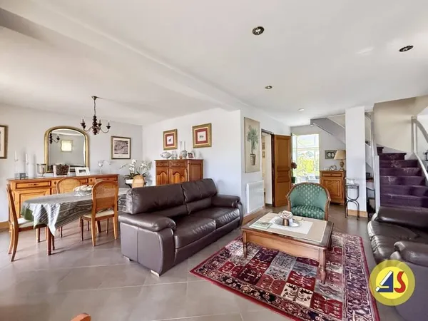 Maison 6 pièces 120 m²