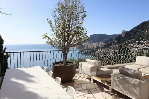 Appartement 4 pièces 153 m²
