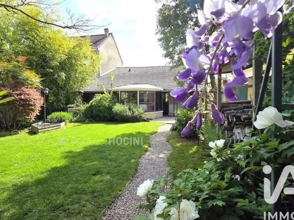 Maison de plain-pied 4 pièces 110 m²