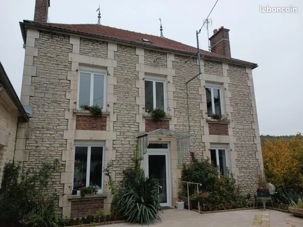 Maison 7 pièces 185 m²
