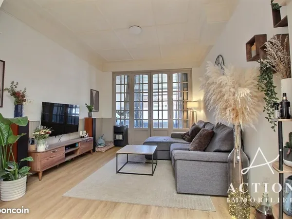 Maison 5 pièces 156 m²