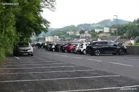 Loue emplacement parking sécurisé et caméra par enregistrement
