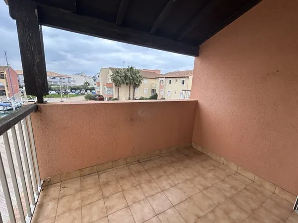 CARNON - Appartement meublé T2 de 24.78m2 avec terrasse