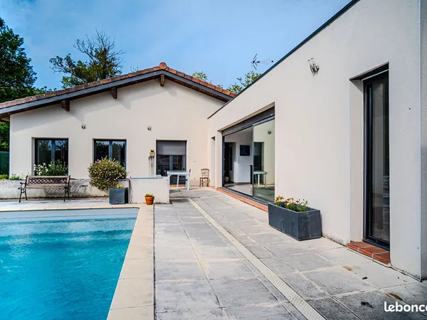 Maison 6 pièces 150 m²