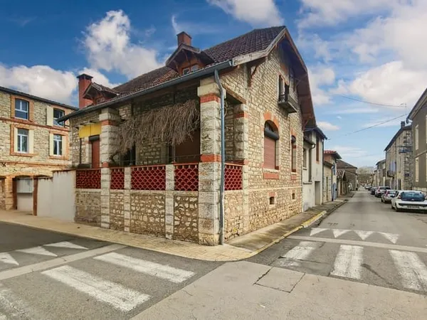 Maison 5 pièces 161 m²
