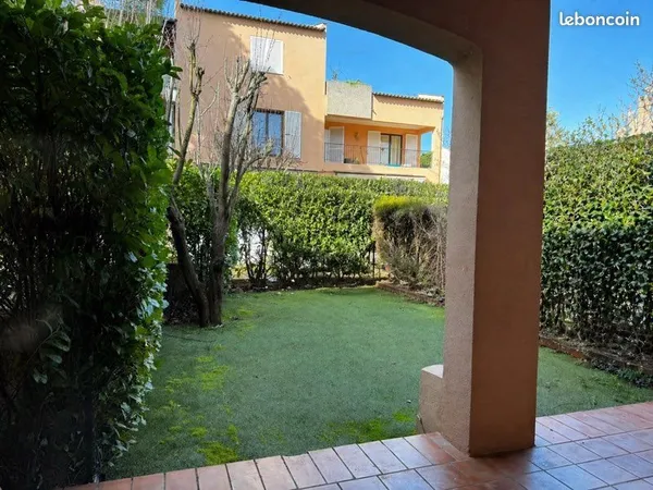 Location meublée à l'année - Mougins Saint-Basile