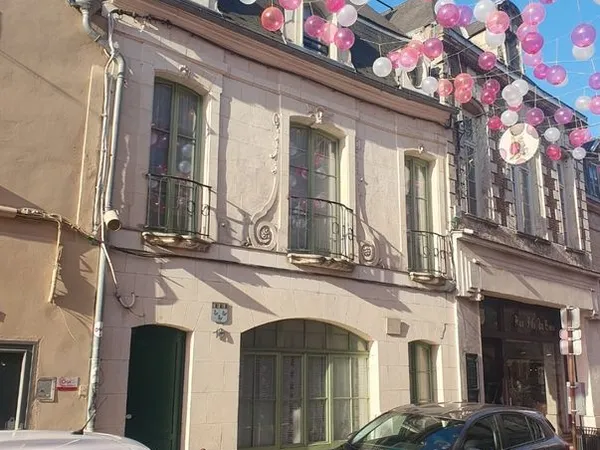 Petit studio meublé