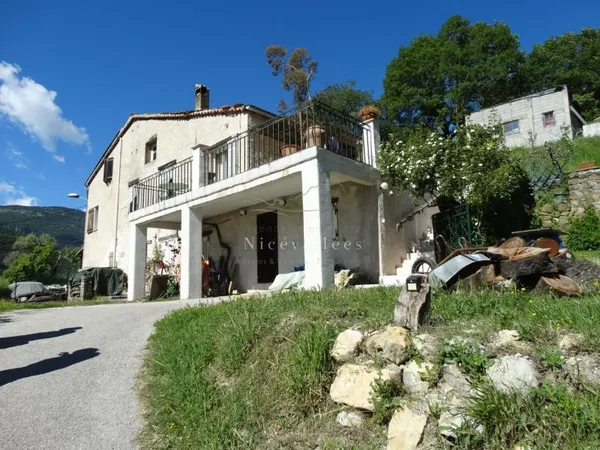 Jolie maison située à Pierrefeu