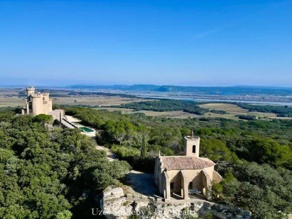 CHÂTEAU SUR LE RHÔNE