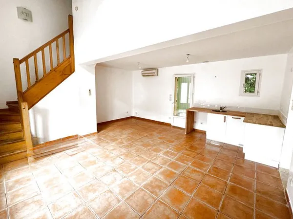 Gde terrasse, garage + 1 parking