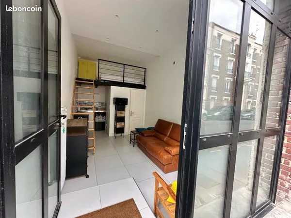 Studio meublé avec mezzanine en hyper centre