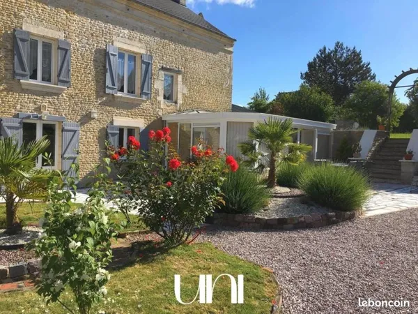 Maison 8 pièces 188 m²