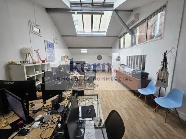 Bureau 100 m²