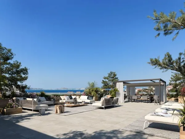 A VISITER, TRES RARE, 4 PIECES TOIT TERRASSE DE 260 M2 VUE MER + DOUBLE GARAGE