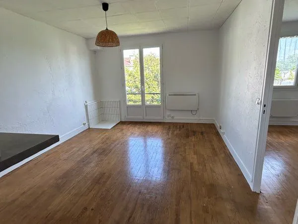 Appartement 42m2 à Billère Faible charges copropriété