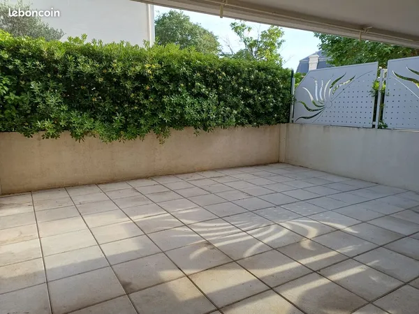 Bel appartement t2 residence bon standing centre ville salon de provence salon de provence
