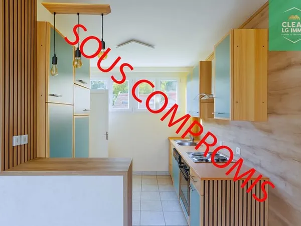 Duplex rénové 70 m2 dernier étage Algrange